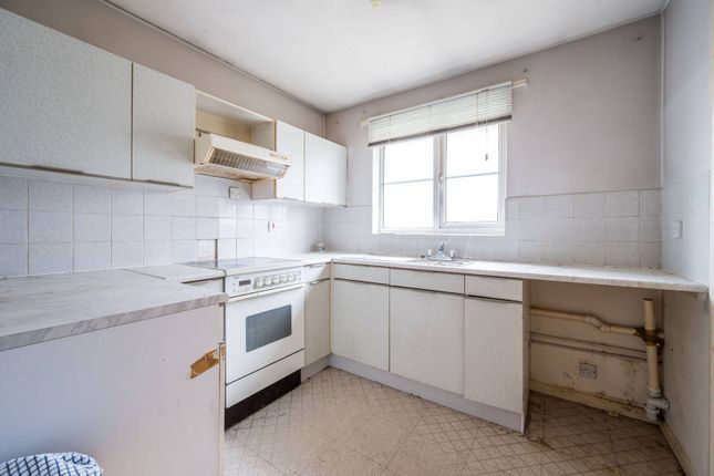 Heddington Grove, Islington, London, N7 1 bed flat for sale