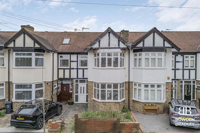 Walden Way, Hainault 3 bed terraced house for sale
