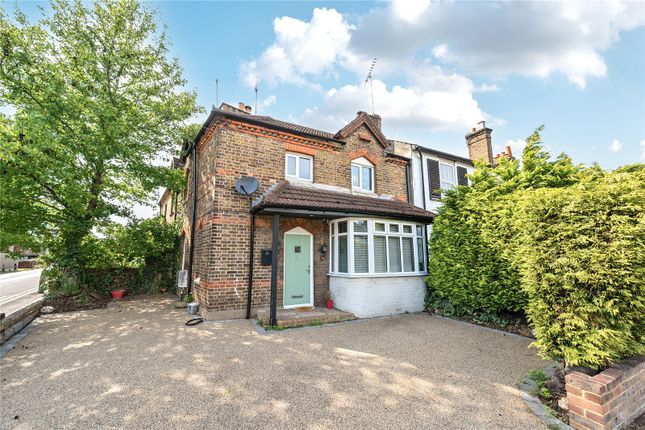 Park Road, North Uxbridge 2 bed end of terrace house for sale