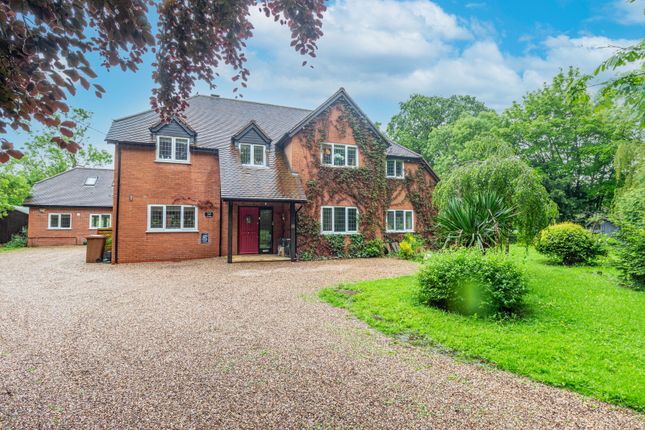 Benton Green Lane, Coventry CV7 6 bed detached house for sale