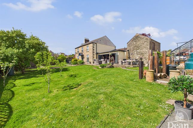 4 bedroom cottage for sale