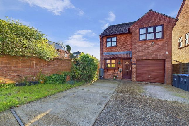 Highview, Sompting, Lancing, BN15 0QW 4 bed detached house for sale