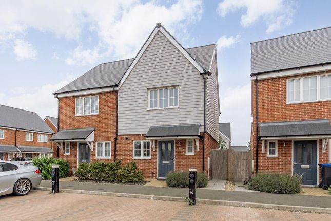2 bedroom semi-detached house for sale