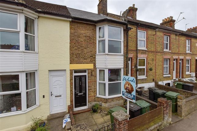 Tonbridge Road, Maidstone, Kent 2 bed terraced house for sale