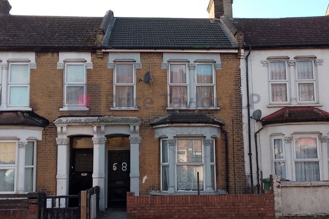 Markhouse Road, London E17 3 bed terraced house for sale
