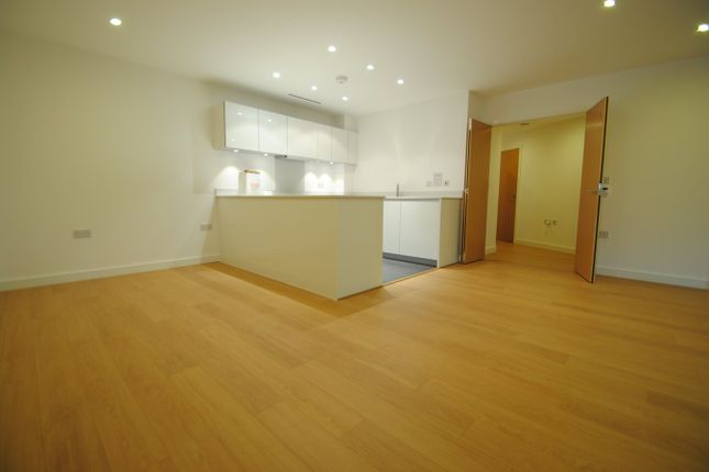 Hardcastle Close, Croydon, CR0 2 bed apartment for sale