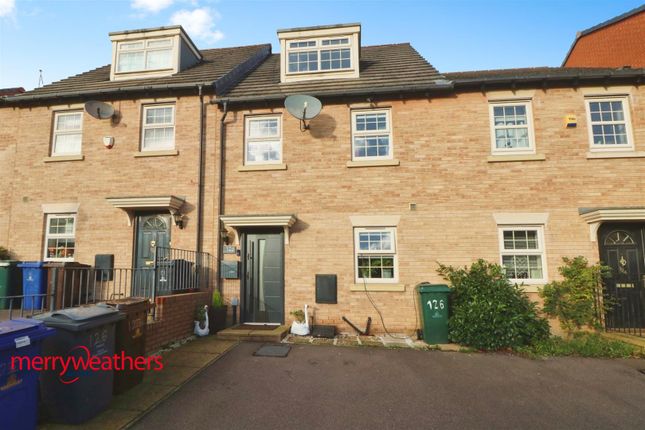 3 bedroom town house for sale