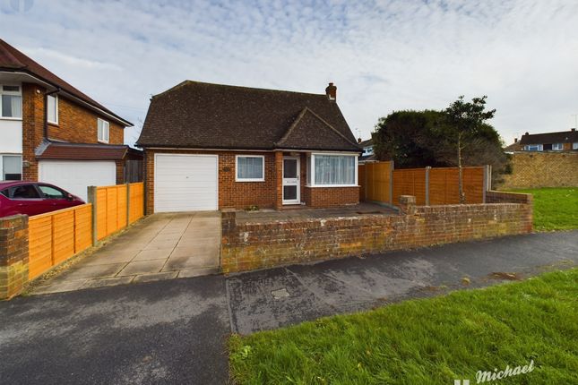 1 bedroom detached bungalow for sale