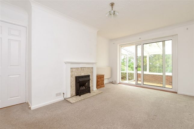 Claygate Road, Dorking, Surrey 2 bed semi