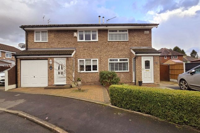 Threshfield Drive, Altrincham WA15 4 bed semi