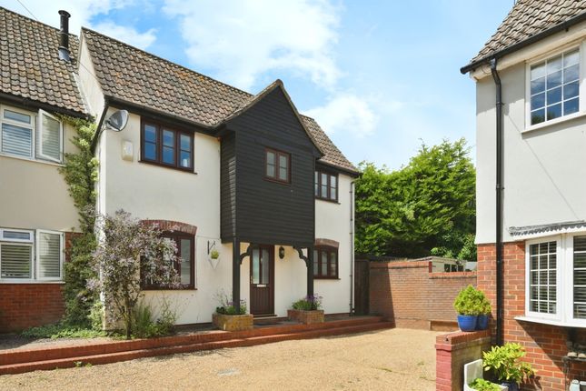 2 bedroom semi-detached house for sale