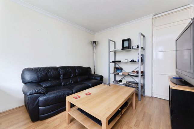 2 bedroom maisonette for sale