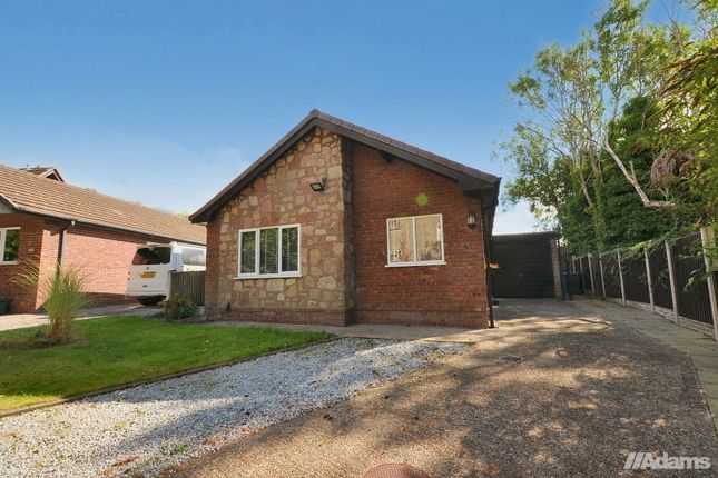 Stonehills Lane, Runcorn 2 bed detached bungalow for sale