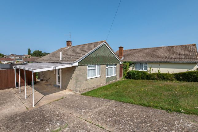 Parkway, Ryde 2 bed detached bungalow for sale