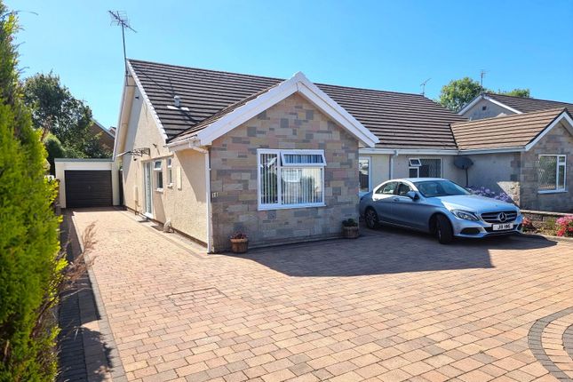 Carys Close, Penarth, The Vale Of... 2 bed semi