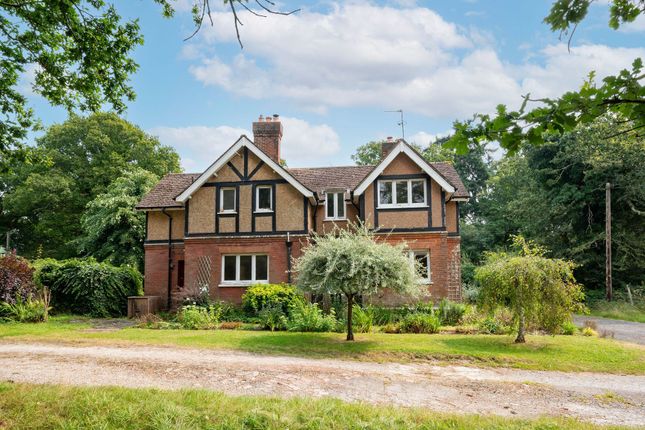 Brighton Road, Lower Beeding, RH13 4 bed detached house for sale