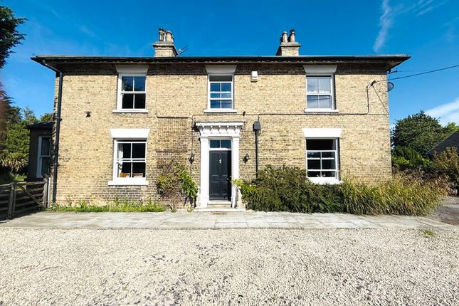 5 bedroom detached house for sale