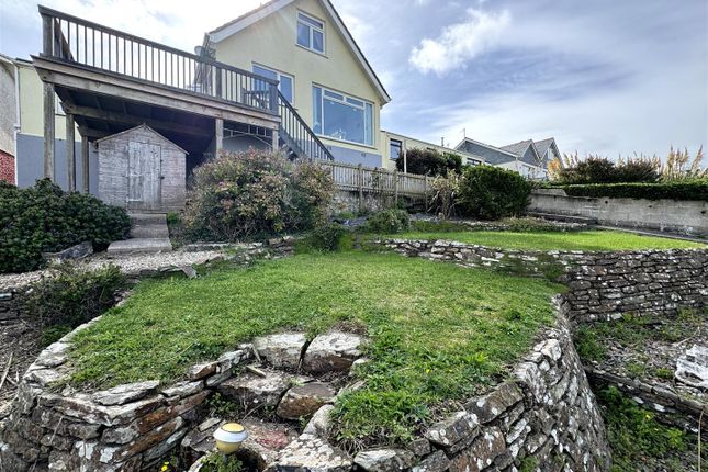 4 bedroom detached bungalow for sale