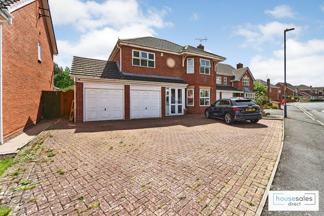 5 bedroom detached house for sale