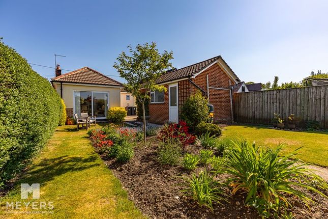 2 bedroom detached bungalow for sale