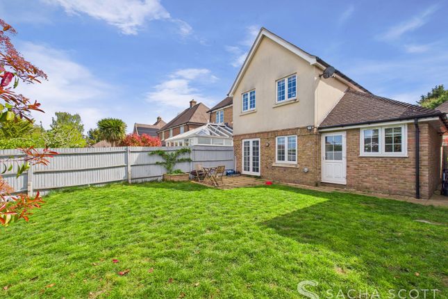 Whitebeam Close, Epsom, KT17 3 bed semi