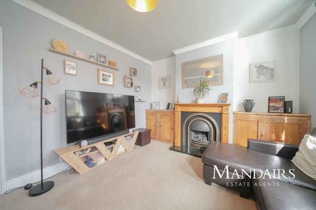 2 bedroom end of terrace house for sale