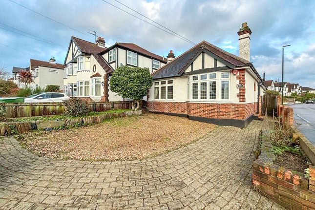 The Drive, Bexley, DA5 2 bed bungalow for sale