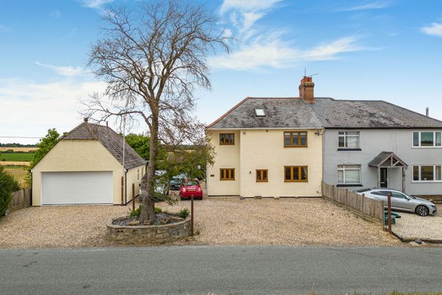5 bedroom semi-detached house for sale