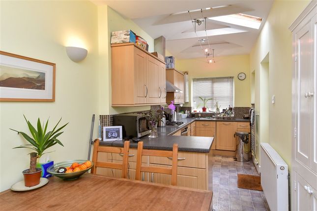 Cleve Terrace, Lewes, East Sussex 4 bed terraced house for sale