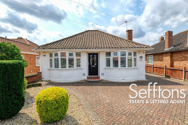 Greenborough Close, Norwich, Norfolk 3 bed detached bungalow for sale