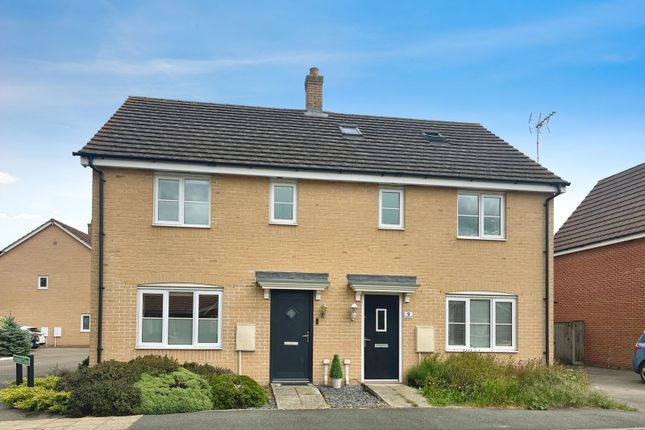 3 bedroom semi-detached house for sale