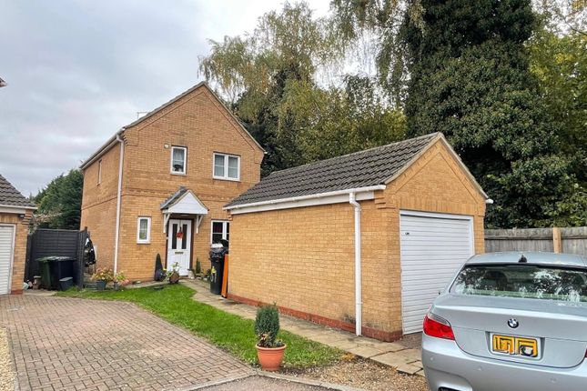 3 bed detached house