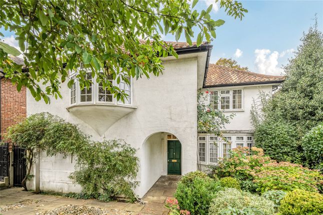 Hitherwood Drive, London, SE19 5 bed detached house for sale