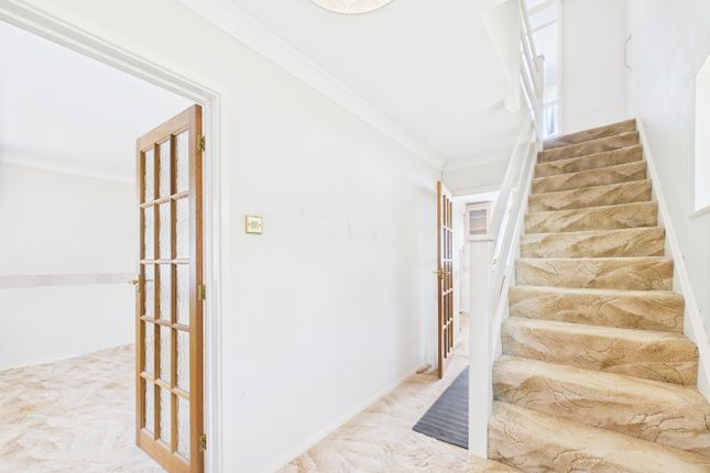 West Woodside, Bexley DA5 3 bed terraced house for sale