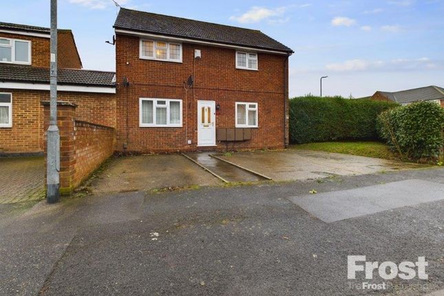 The Normans, Slough, Berkshire, SL2 2 bed maisonette for sale