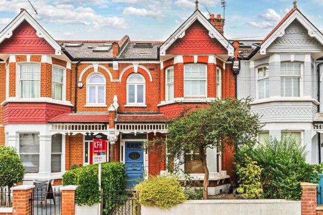 Elsenham Street, London, SW18 3 bed flat for sale