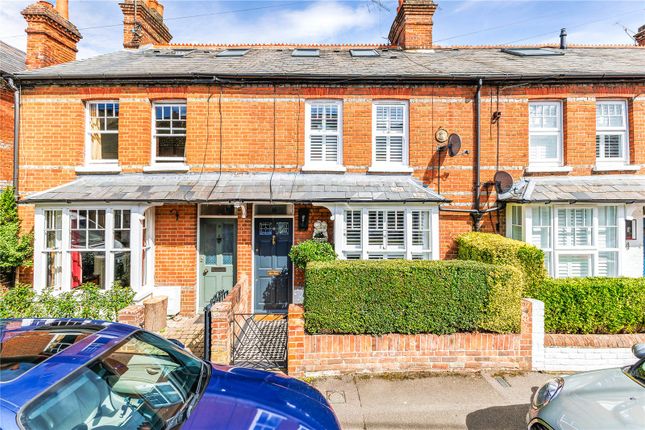 York Road, Marlow, Buckinghamshire, SL7 3 bed terraced house for sale