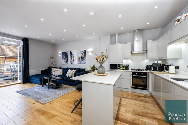 Shelley Road, Hove 2 bed apartment for sale