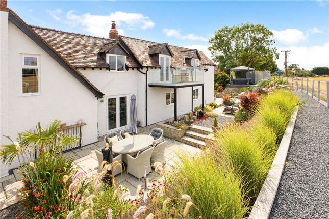 Iron Cross, Salford Priors, Evesham... 4 bed detached house for sale