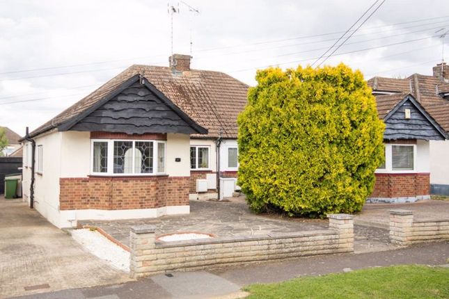 Tennyson Road, Hutton, Brentwood CM13 2 bed semi
