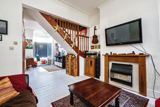 3 bed terraced house