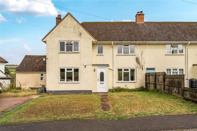 4 bedroom end of terrace house for sale