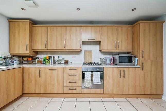 1 bedroom coach house for sale