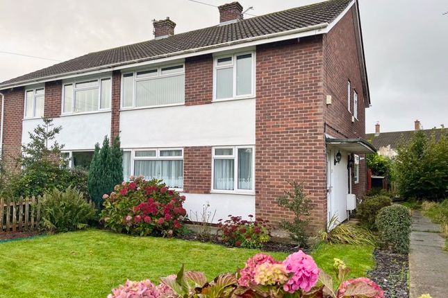 2 bedroom ground floor flat for sale