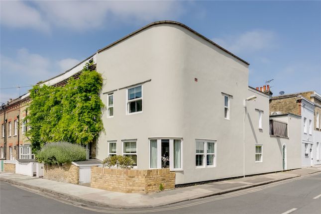 Barnes SW13 3 bed end of terrace house for sale