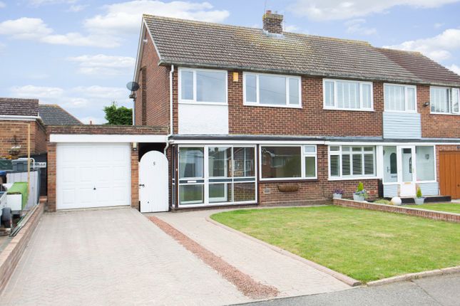 Sheppey View, Whitstable, Kent, CT5 3 bed semi