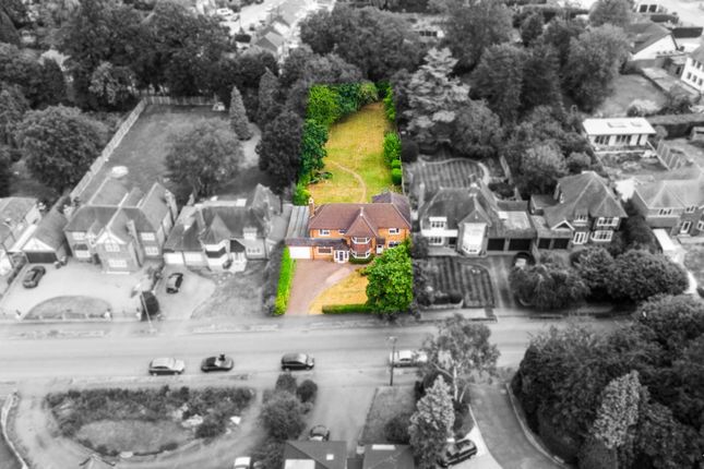 Walsall, West Midlands, WS5 4 bed detached house for sale
