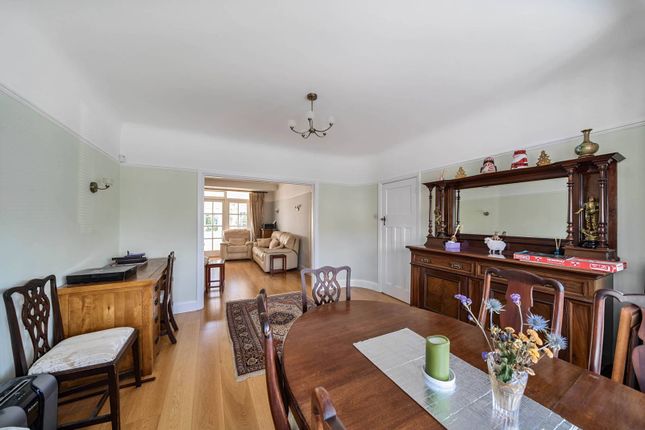 Drummond Drive, Stanmore, HA7 3 bed semi
