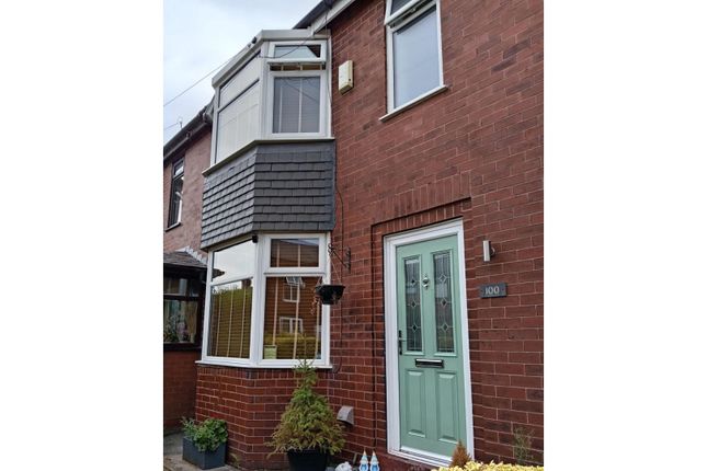 3 bedroom terraced bungalow for sale