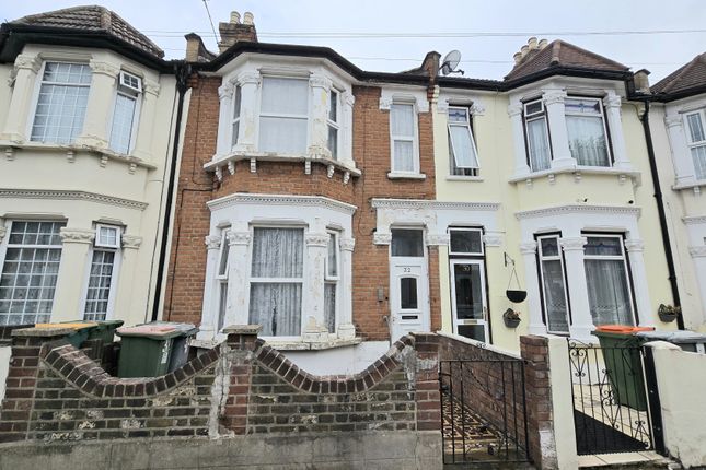 Aintree Avenue, London, E6 3 bed terraced house for sale